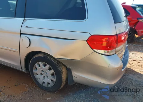 2009 Honda Odyssey Touring z USA, uszkodzony, nr VIN 5FNRL38899B014505